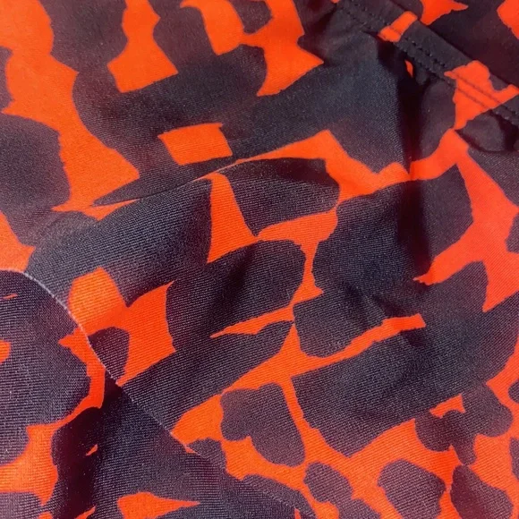 Excellent condition, worn once Island Escape Animal Print Tankini Swim Top - Picture 4 of 5